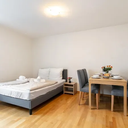 Town House 1 Und 2 هوبفغراتن إم بريكسنتال
