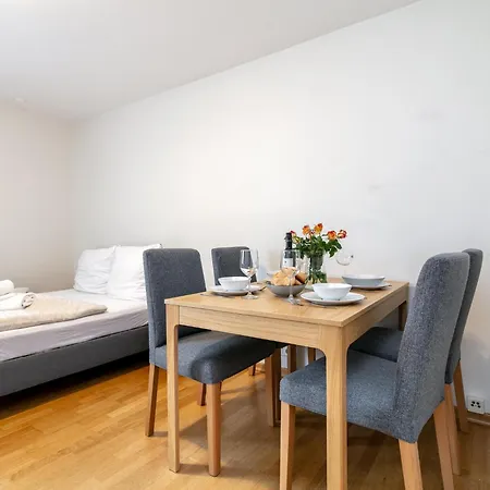 Town House 1 Und 2