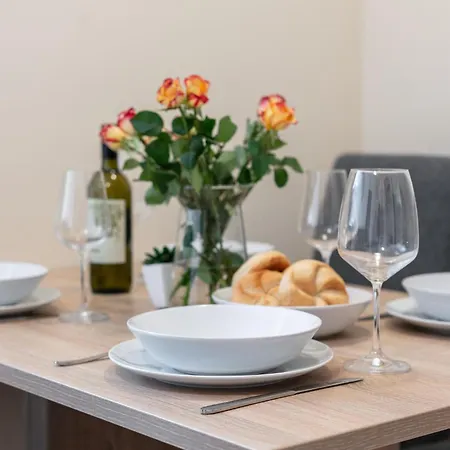 Apartment Town House 1 Und 2