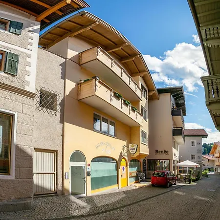 Apartment Town House 1 Und 2